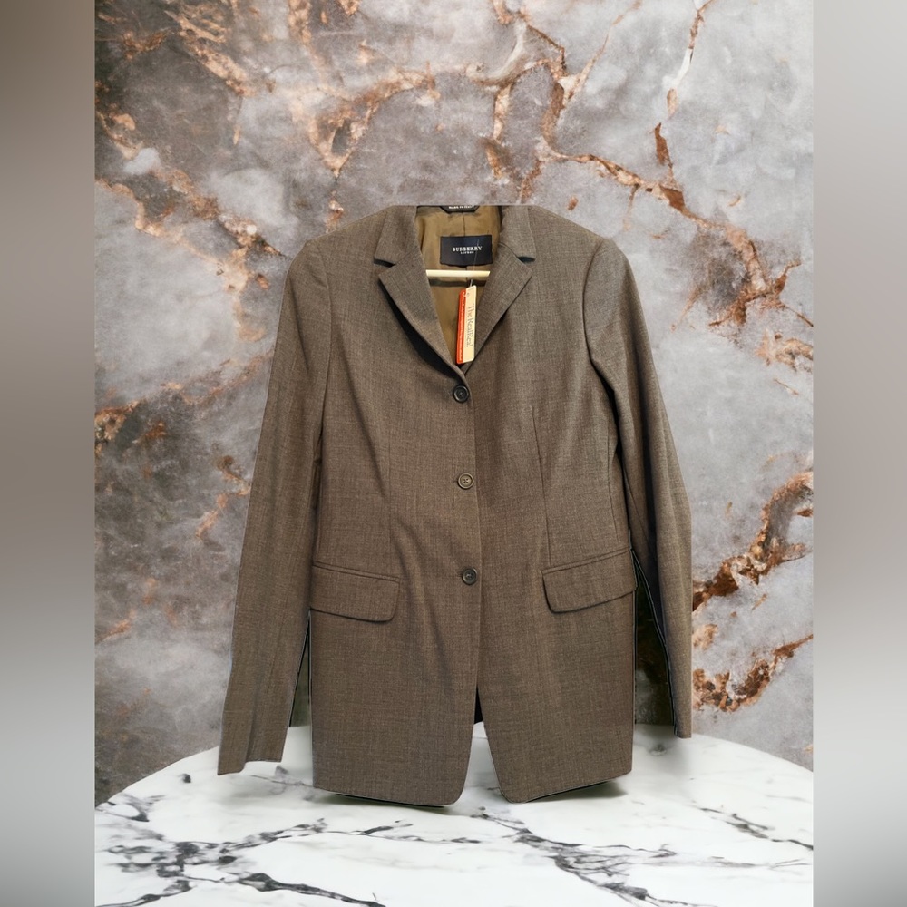 Burberry London Grey Suit Blazer Euro size 44 EUC